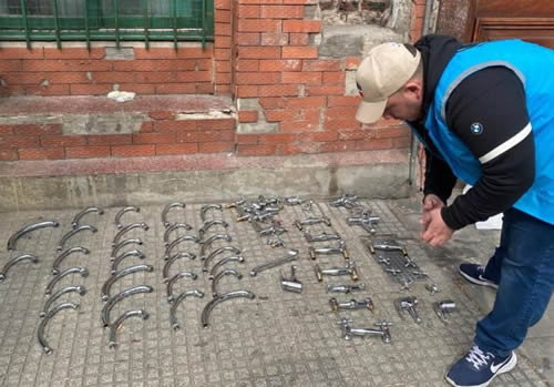 Boedo griferia ilegal